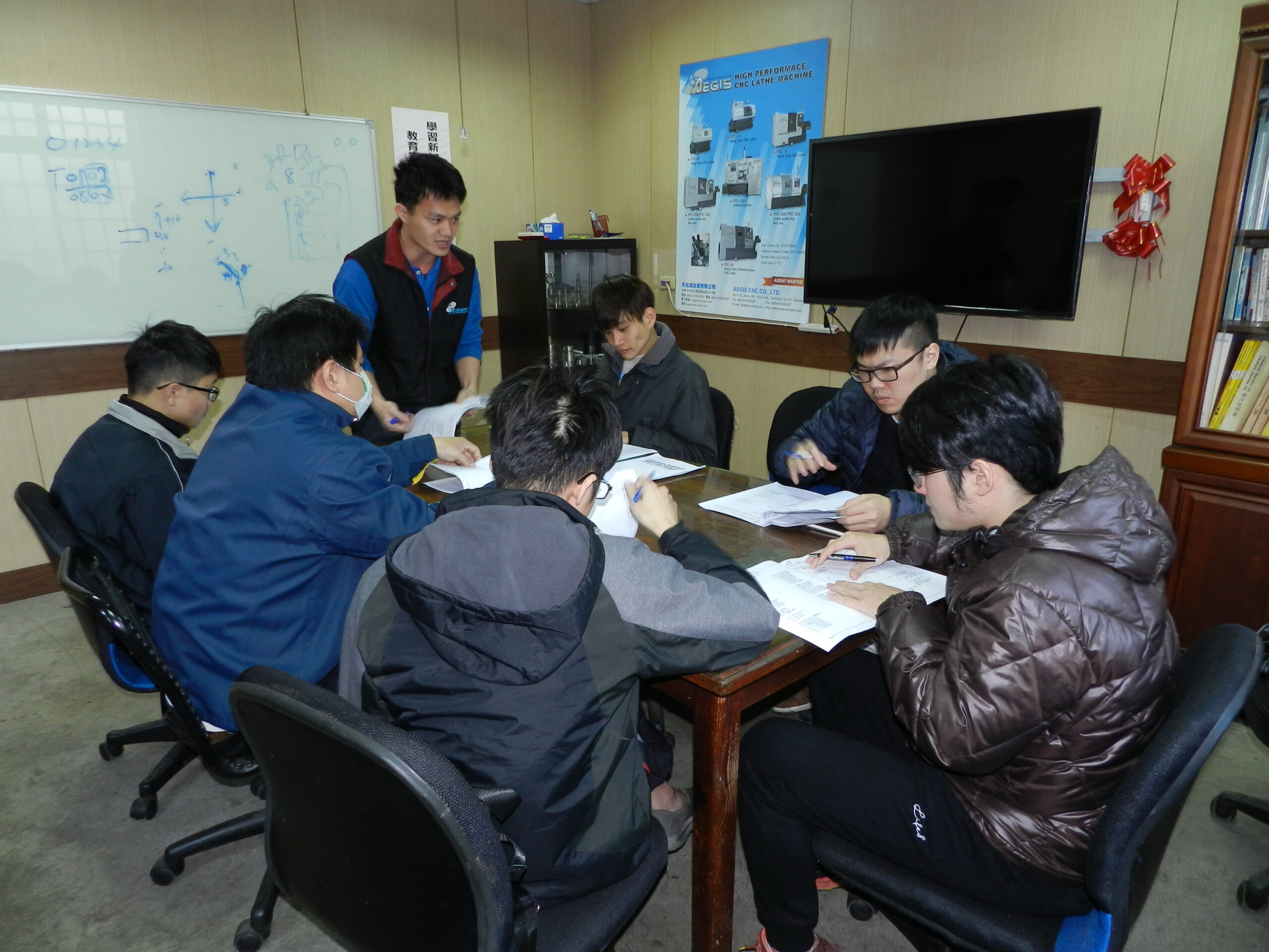 AEGIS CNC 專業工程服務團隊 到廠教育訓練指導