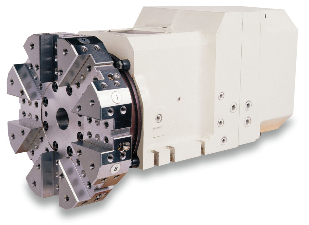 AEGIS CNC 動力刀塔實機照片，展示車銑複合機搭載的動力刀塔外觀